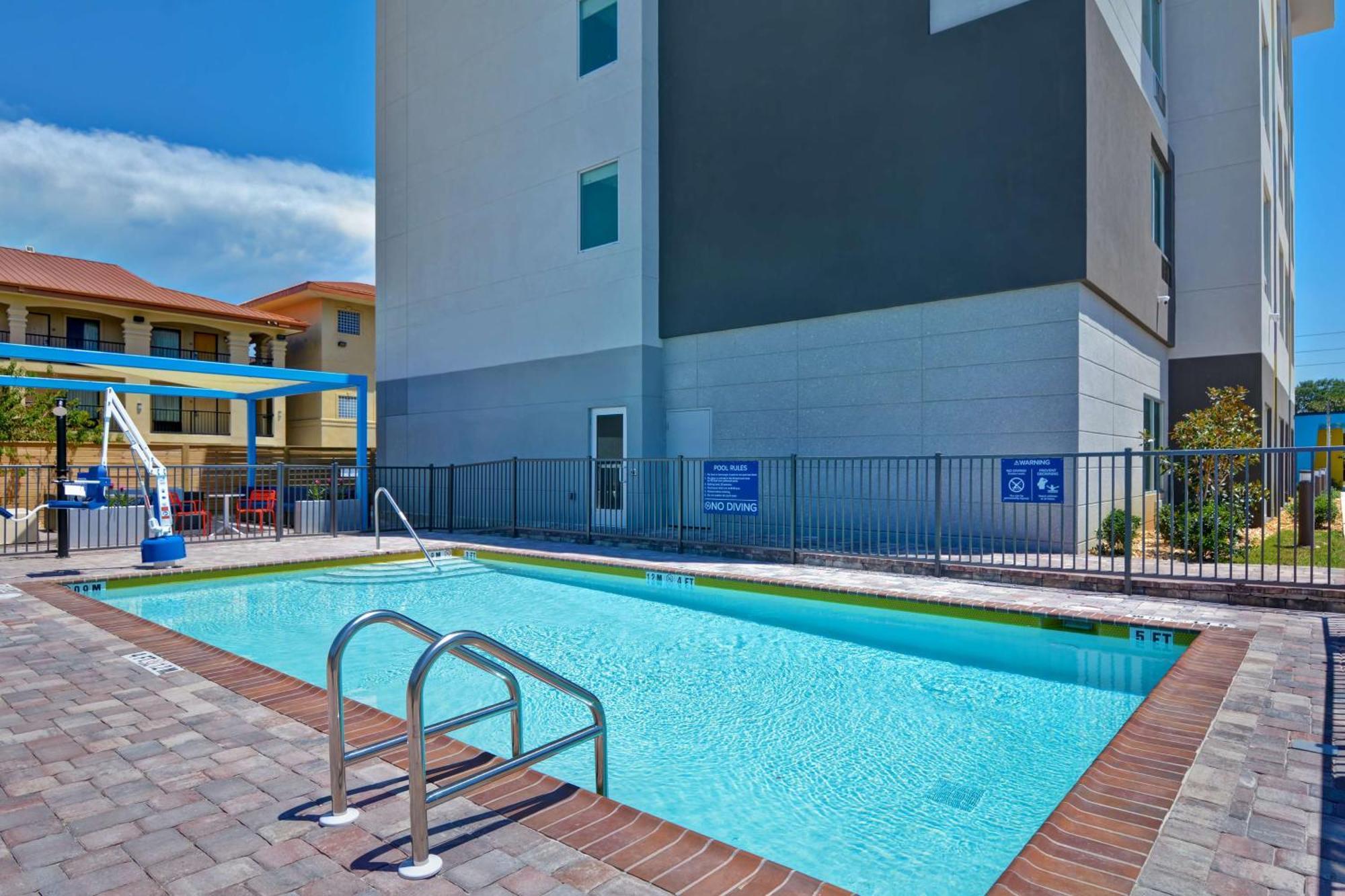 Tru By Hilton Fort Walton Beach, Fl Exterior photo